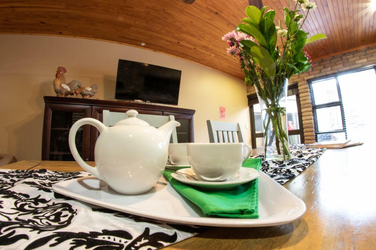 Meransha Self Catering Cc Walvis Bay Eksteriør bilde