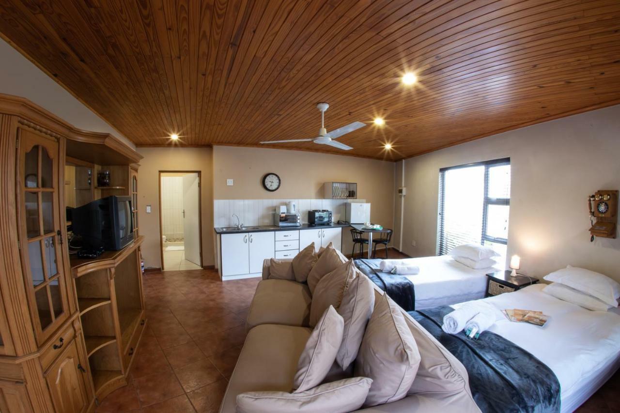 Meransha Self Catering Cc Walvis Bay Eksteriør bilde