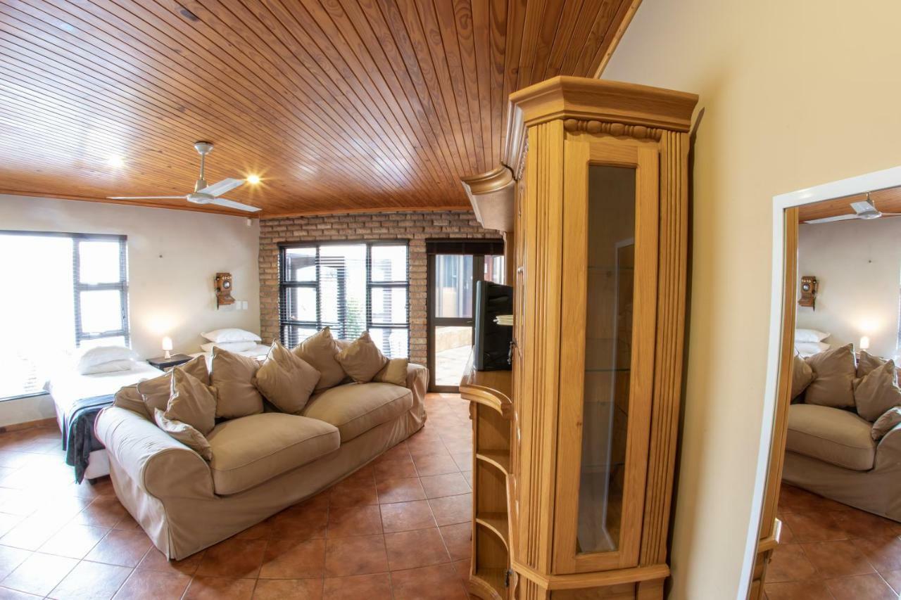 Meransha Self Catering Cc Walvis Bay Eksteriør bilde