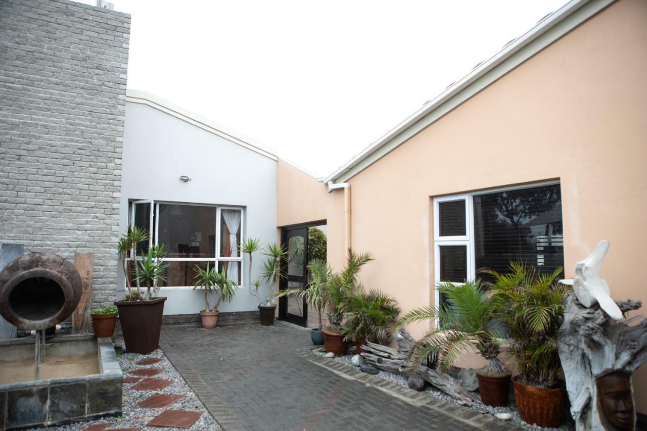Meransha Self Catering Cc Walvis Bay Eksteriør bilde