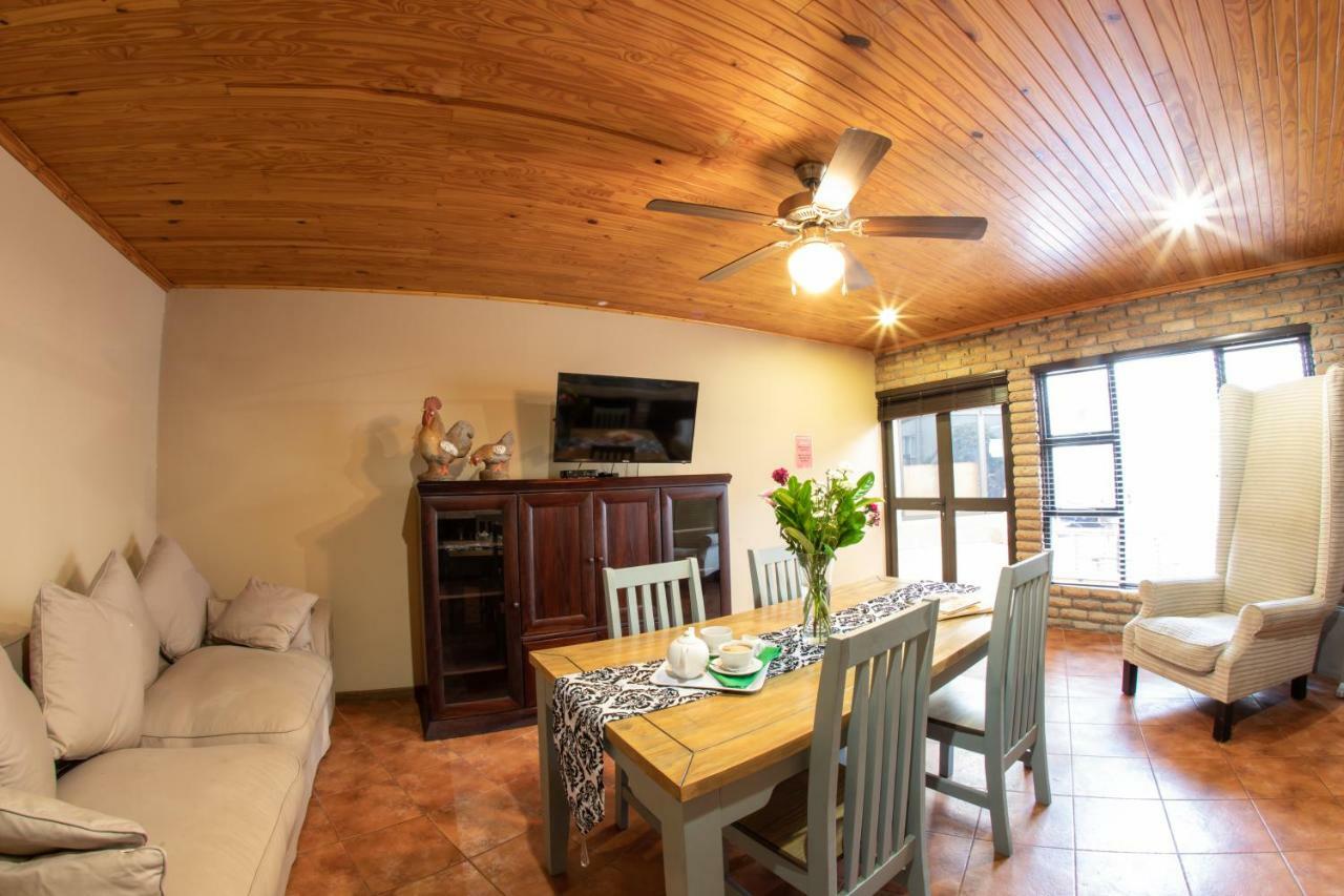 Meransha Self Catering Cc Walvis Bay Eksteriør bilde